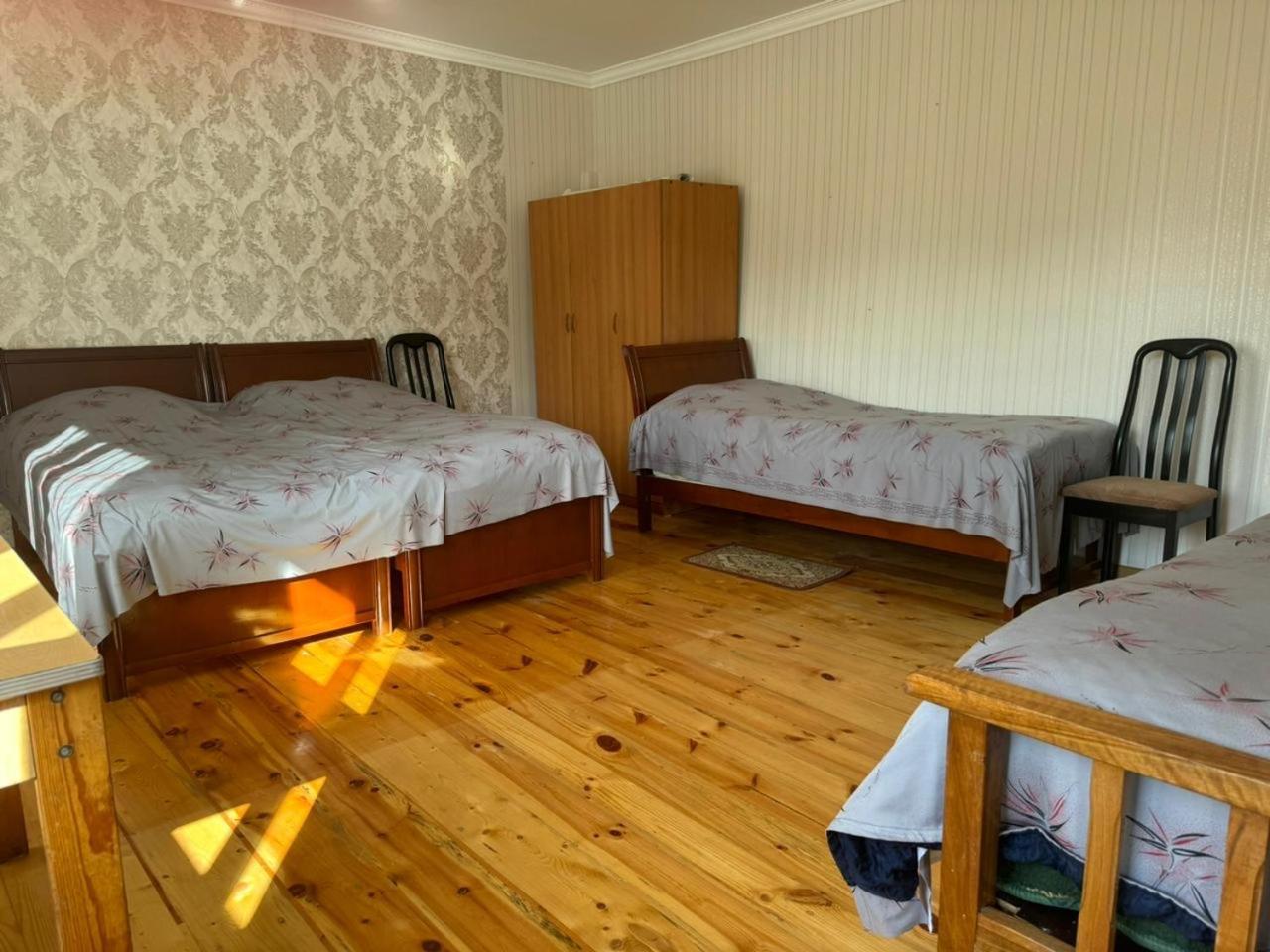 Center Hotel Goris Eksteriør billede