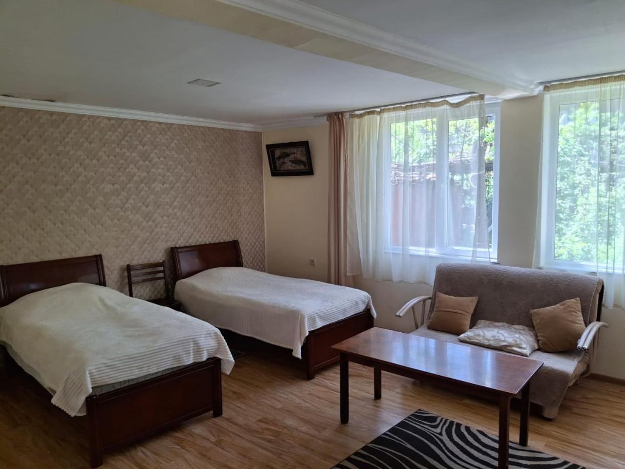 Center Hotel Goris Eksteriør billede