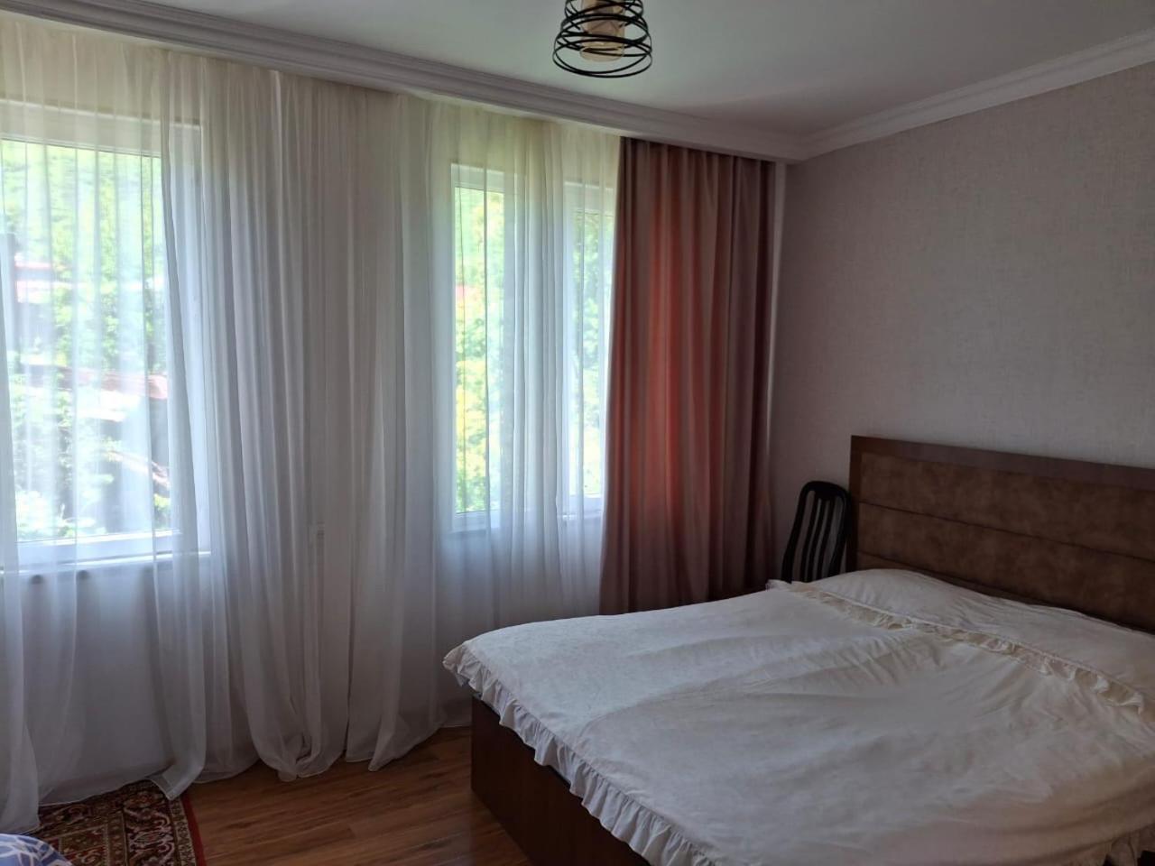 Center Hotel Goris Eksteriør billede